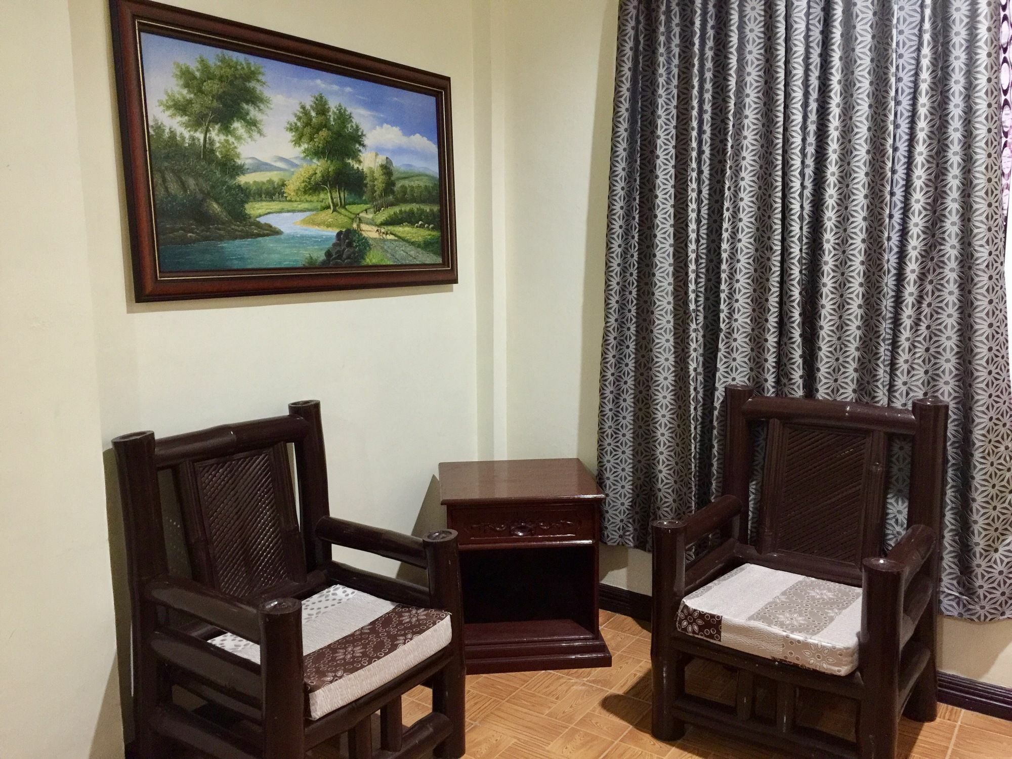 The Executive Villa Inn & Suites Davao Stadt Exterior foto